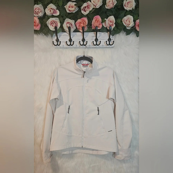 Avia Classic Ivory Performance Shell Jacket - Picture 1 of 7